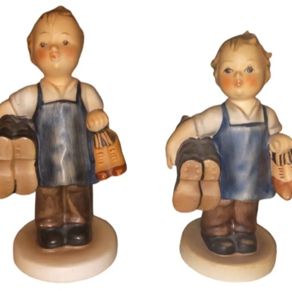 (2) Vintage Goebel Hummel 5" & 4.5" Boots Figurine #143/0 - Boy Carrying Boot - Picture 2 of 7